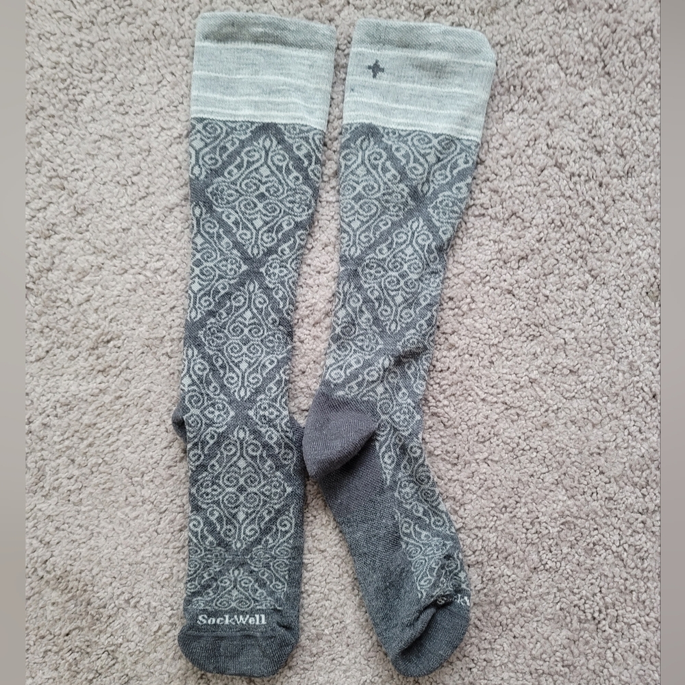 M/L Women's Sockwell Raj Compression Socks